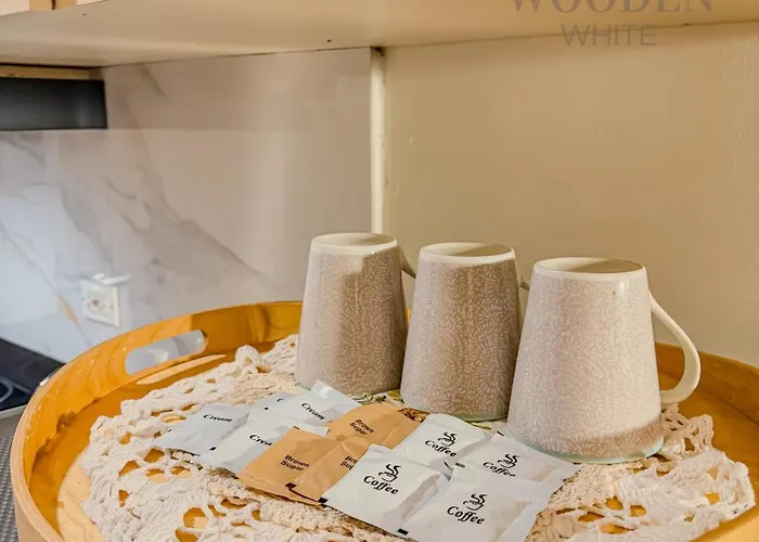 Aparthotel Wooden White Manila